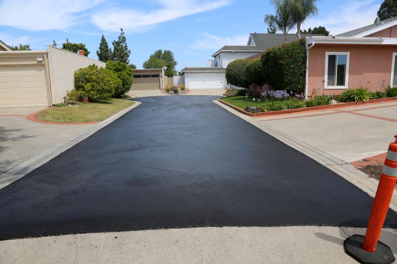 Tar Driveway Sealing in Sarasota, FL