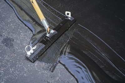 Protect Your Driveway with Asphalt Sealing!